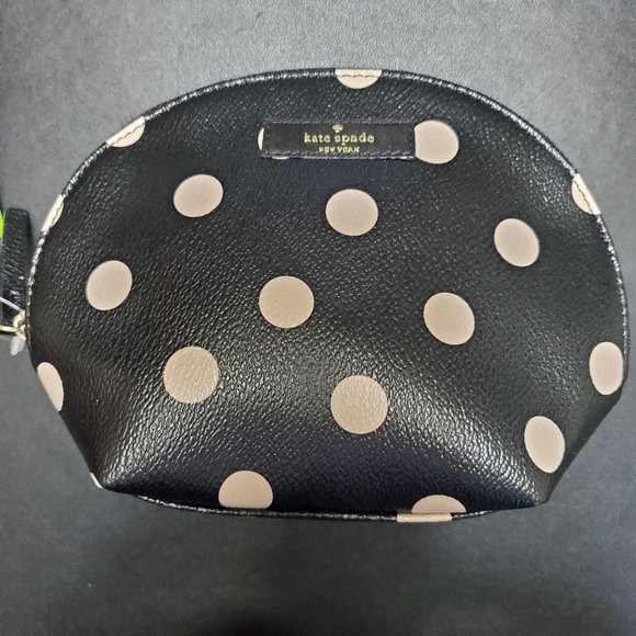 kate spade Handbags - *Sale * Kate Spade Keri wesley printed makeup bag